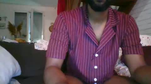 Python online show from November 2025 02:22:01 AM