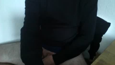 Snapshot of qandnotu chatting on October 2025 01:00:02 PM qandnotu online show from October 2025 01:00:02 PM