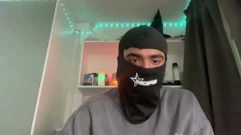 qosmo123 online show from March 2026 02:26:01 AM