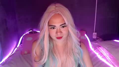 Snapshot of qt_luna18 chatting on June 2026 09:14:01 AM qt_luna18 online show from June 2026 09:14:01 AM