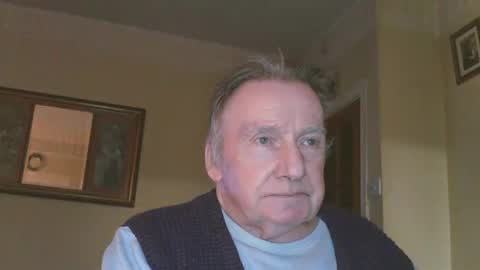 Snapshot of quathead chatting on January 2025 07:02:02 PM quathead online show from January 2025 07:02:02 PM