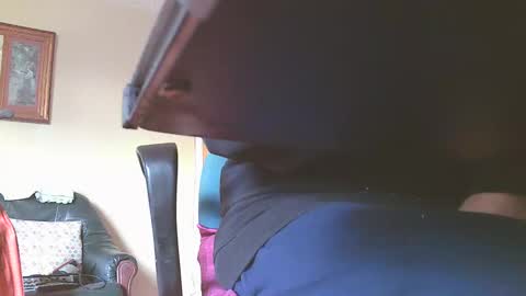 Snapshot of quathead chatting on November 2025 02:42:02 PM quathead online show from November 2025 02:42:02 PM