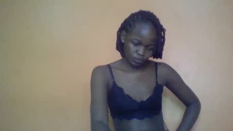 queen_banice online show from February 2026 07:15:02 AM