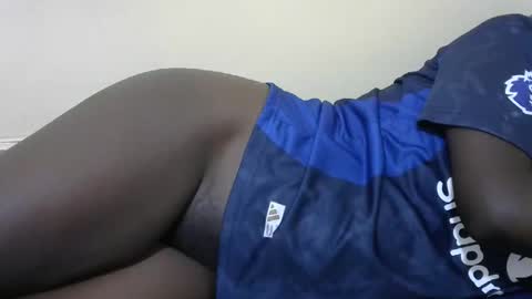 queen_berry1 online show from January 2025 03:51:01 PM