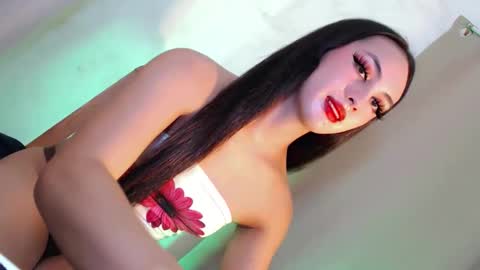 queen_danaya online show from September 2025 04:44:01 AM