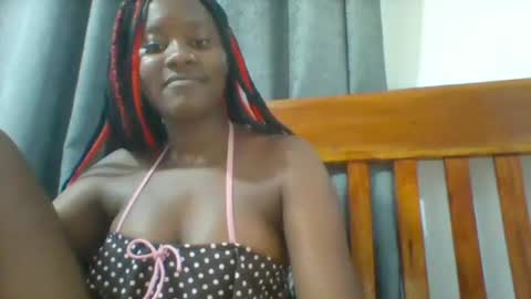 Snapshot of queen_diveer chatting on October 2025 04:30:02 PM queen_diveer online show from October 2025 04:30:02 PM
