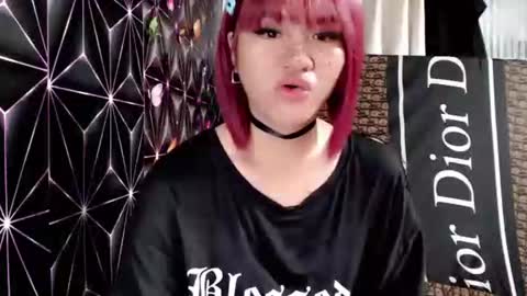 Snapshot of queen_elicktra chatting on November 2025 09:57:02 PM JOY online show from November 2025 09:57:02 PM