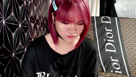 Snapshot of queen_elicktra chatting on January 2026 01:51:01 AM JOY online show from January 2026 01:51:01 AM