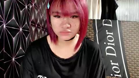 Snapshot of queen_elicktra chatting on January 2026 06:06:01 AM JOY online show from January 2026 06:06:01 AM