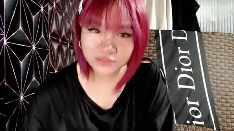 Snapshot of queen_elicktra chatting on February 2026 12:36:01 PM JOY online show from February 2026 12:36:01 PM