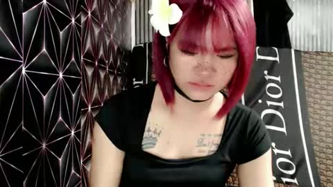 Snapshot of queen_elicktra chatting on February 2026 02:10:01 AM JOY online show from February 2026 02:10:01 AM