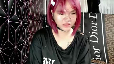 Snapshot of queen_elicktra chatting on March 2026 05:24:02 AM JOY online show from March 2026 05:24:02 AM