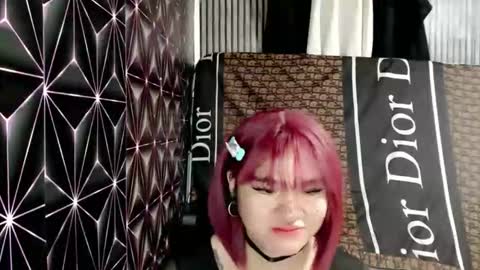 Snapshot of queen_elicktra chatting on March 2026 11:22:01 PM JOY online show from March 2026 11:22:01 PM