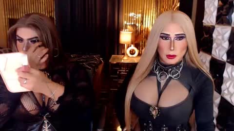 Snapshot of queen_horsecock chatting on May 2026 07:15:01 PM queen_horsecock online show from May 2026 07:15:01 PM
