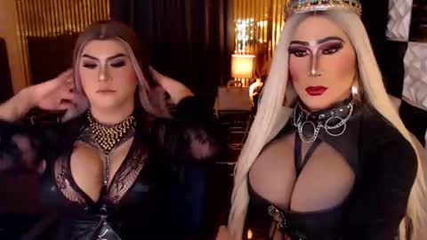 Snapshot of queen_horsecock chatting on June 2026 08:46:02 AM queen_horsecock online show from June 2026 08:46:02 AM