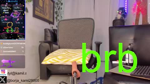 Snapshot of queen_kamil chatting on March 2025 06:01:01 AM queen_kamil online show from March 2025 06:01:01 AM