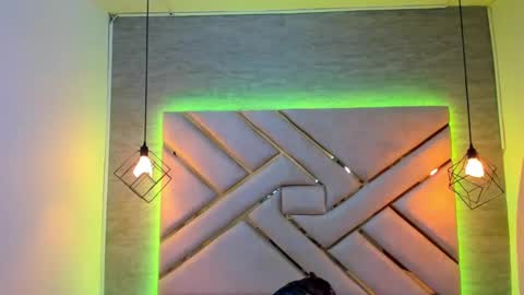 Snapshot of queen_perla_ chatting on December 2024 12:00:02 PM online show from December 2024 12:00:02 PM