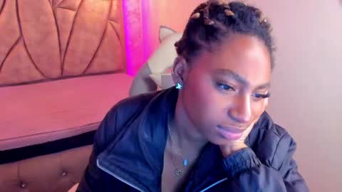 Snapshot of queen_perla_ chatting on January 2025 03:07:01 PM online show from January 2025 03:07:01 PM