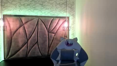 Snapshot of queen_perla_ chatting on January 2025 11:23:02 AM online show from January 2025 11:23:02 AM
