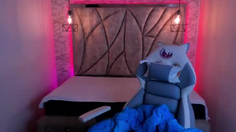 Snapshot of queen_perla_ chatting on February 2025 12:00:02 PM online show from February 2025 12:00:02 PM