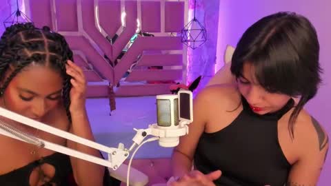 Snapshot of queen_perla_ chatting on March 2025 04:11:01 PM online show from March 2025 04:11:01 PM