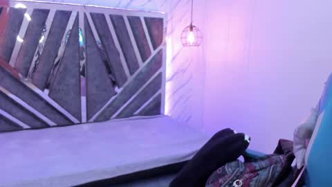 Snapshot of queen_perla_ chatting on September 2025 11:21:02 AM online show from September 2025 11:21:02 AM