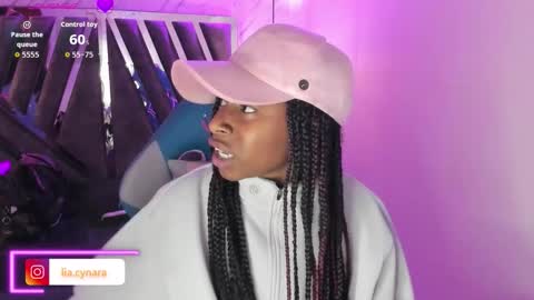 Snapshot of queen_perla_ chatting on September 2025 11:26:01 AM online show from September 2025 11:26:01 AM