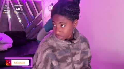 Snapshot of queen_perla_ chatting on October 2025 12:14:02 PM online show from October 2025 12:14:02 PM