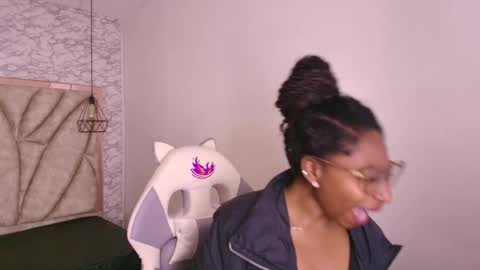   online show from November 2025 11:57:02 AM