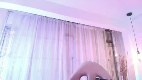 Snapshot of queen_perla_ chatting on June 2026 12:06:02 PM online show from June 2026 12:06:02 PM