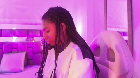 Snapshot of queen_perla_ chatting on June 2026 12:14:02 PM online show from June 2026 12:14:02 PM