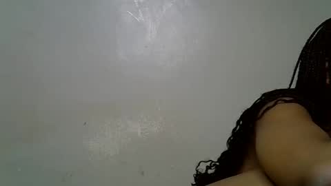 queen_polite online show from December 2025 08:40:02 AM