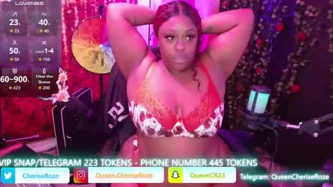 Snapshot of queencroze chatting on September 2025 05:14:02 PM Queen Cherise Roze online show from September 2025 05:14:02 PM