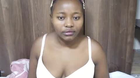 Snapshot of queenkitty30 chatting on June 2026 08:28:01 AM Kitty online show from June 2026 08:28:01 AM