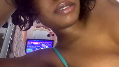 Kourtney online show from January 2025 03:05:02 PM