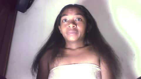 queennaya online show from June 2026 03:11:02 PM