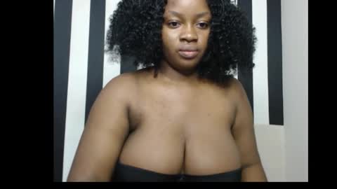 Zoey online show from November 2025 08:46:01 AM