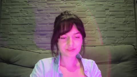 Snapshot of queenofmodels chatting on September 2025 05:57:01 PM QueenOfModels online show from September 2025 05:57:01 PM