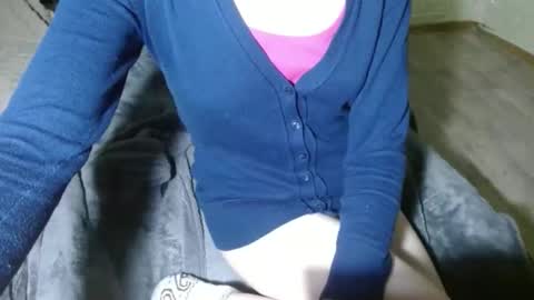 queenoftenderness online show from February 2026 09:00:02 PM