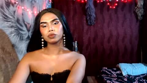 queenpinayebony_xx online show from June 2026 11:22:02 AM