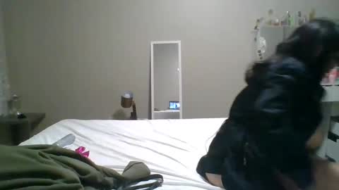 queensecrets online show from December 2024 07:32:01 AM