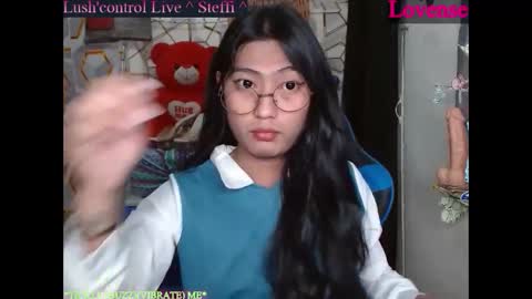 Snapshot of queensteffi chatting on May 2026 03:02:02 AM queensteffi online show from May 2026 03:02:02 AM