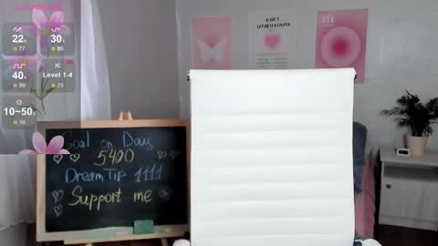 Snapshot of queitsharm_ chatting on May 2026 10:36:01 AM Anna online show from May 2026 10:36:01 AM