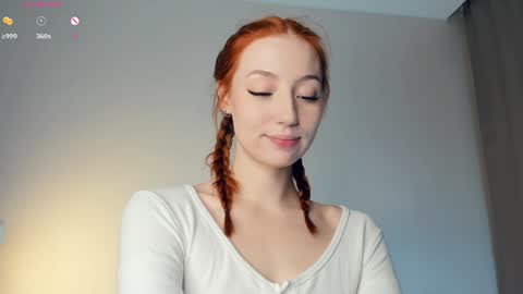 Fiona online show from December 2024 04:37:02 AM