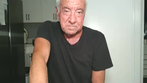 Snapshot of quest_one chatting on February 2026 06:58:02 AM Jim online show from February 2026 06:58:02 AM