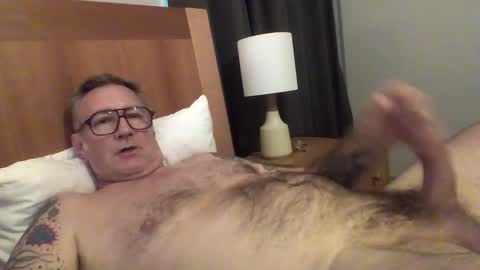 Snapshot of quietmature chatting on October 2025 12:08:01 AM quietmature online show from October 2025 12:08:01 AM