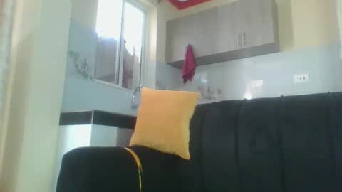 Snapshot of quinn_ce_ chatting on November 2025 07:51:02 AM quinn_ce_ online show from November 2025 07:51:02 AM