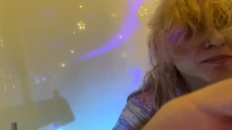 quinnbets69 online show from November 2025 01:00:02 AM