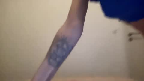 Snapshot of quinnyelena chatting on February 2025 07:45:02 PM Quinnyelena online show from February 2025 07:45:02 PM