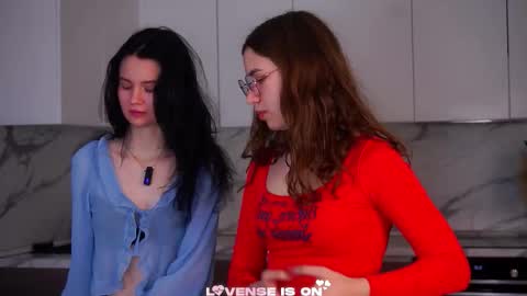 Alice online show from December 2025 01:33:02 AM